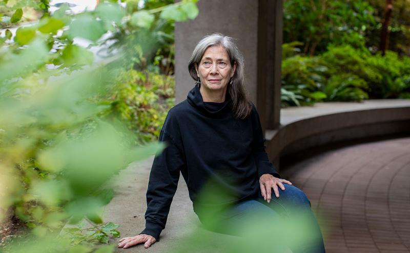 Portrait of Heather Mitchell