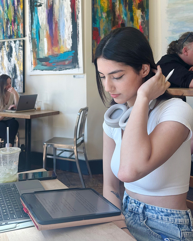 Matina Mahdavian studying