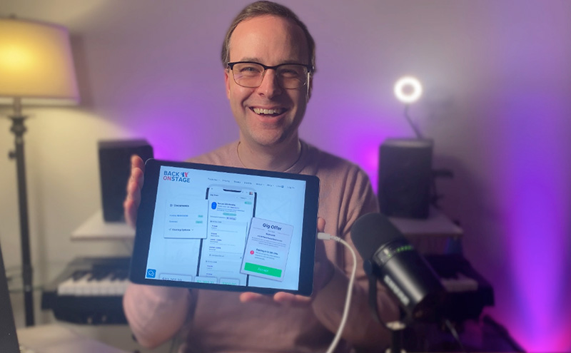 Reuben Avery with Back On Stage