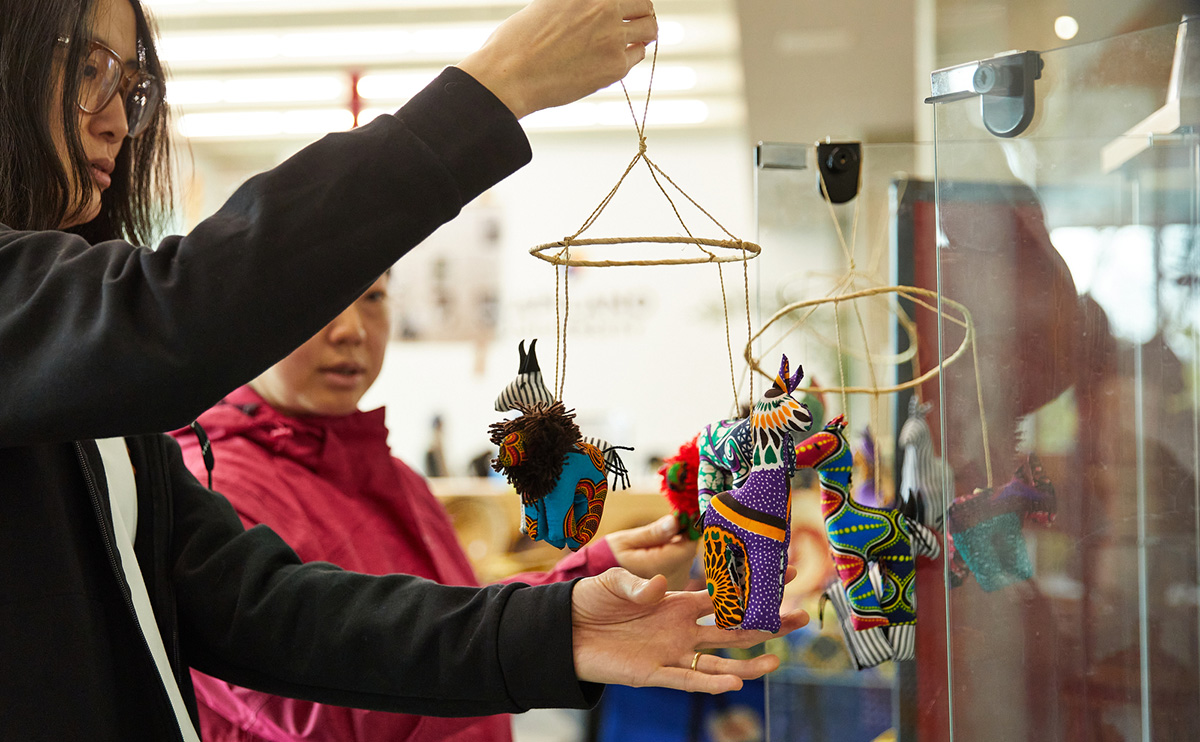 Embrace Rwanda International Society craft and fabric sale