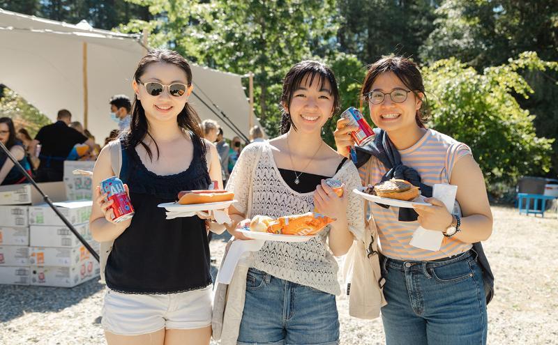 Students enjoyed a free barbecue lunch put on by CapU’s leadership team, including President Paul Dangerfield.