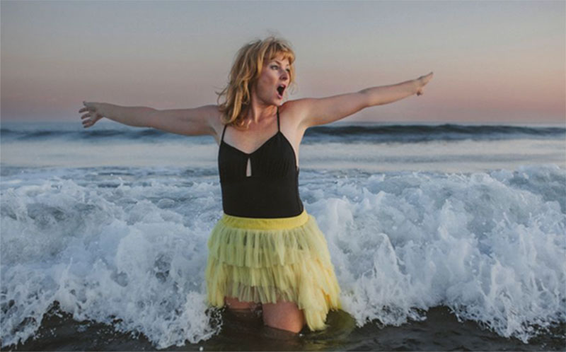 Jenn Grant – "Queen of the Strait: Cradled by the Waves"