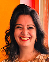 A profile picture of Kinza Pirzada