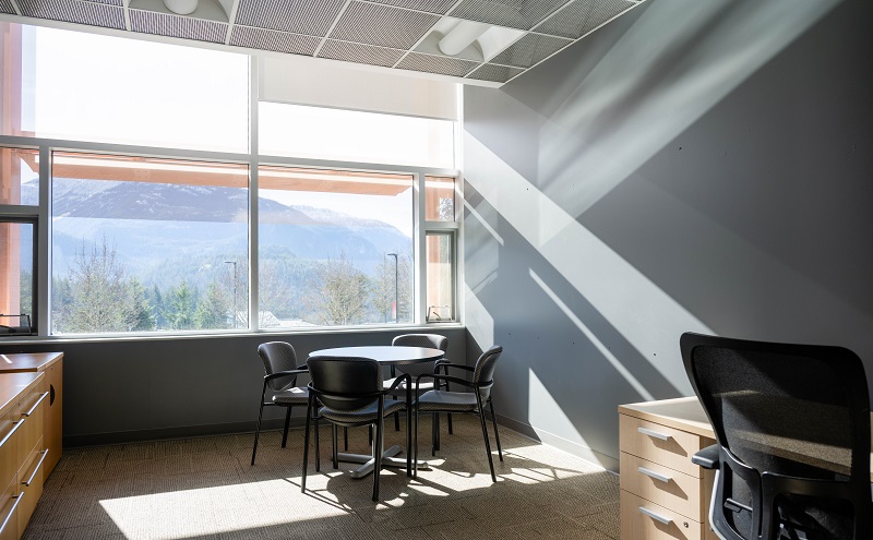 Squamish Exec office LB207