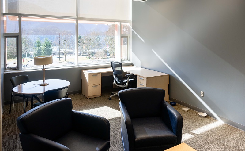 Squamish exec office LB206