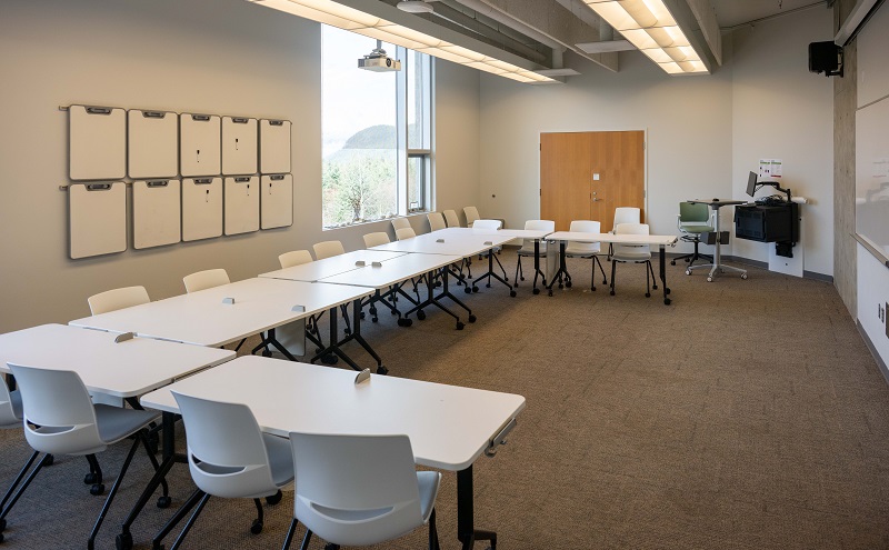 Squamish large classroom SA309