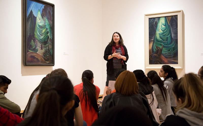 Art history fieldtrip to gallery